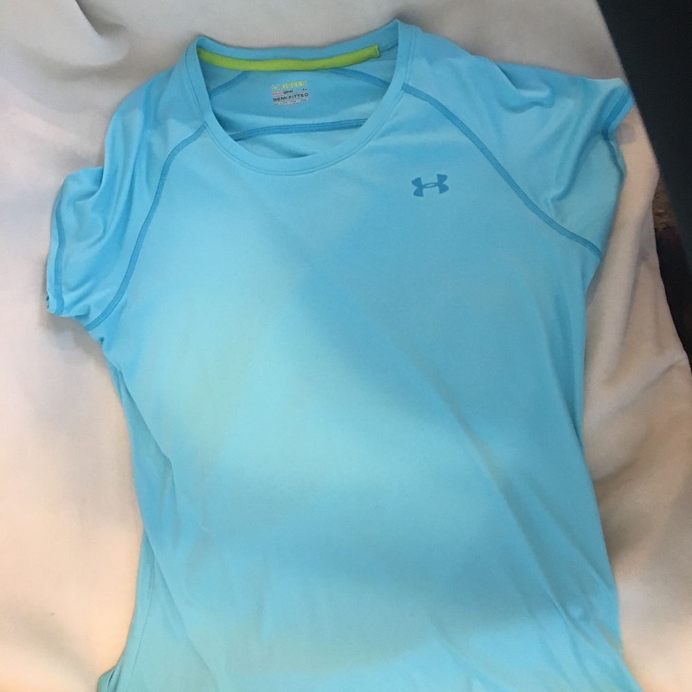 NWOT Under Armour shirt XL